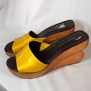 Donald J pliner yellow patent leather wedge mules size 9